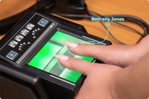 Plataforma Biométrica para Emisión de -Identidades